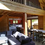 Grand Valtin : Ecolo 4 Etoiles 14 Personnes